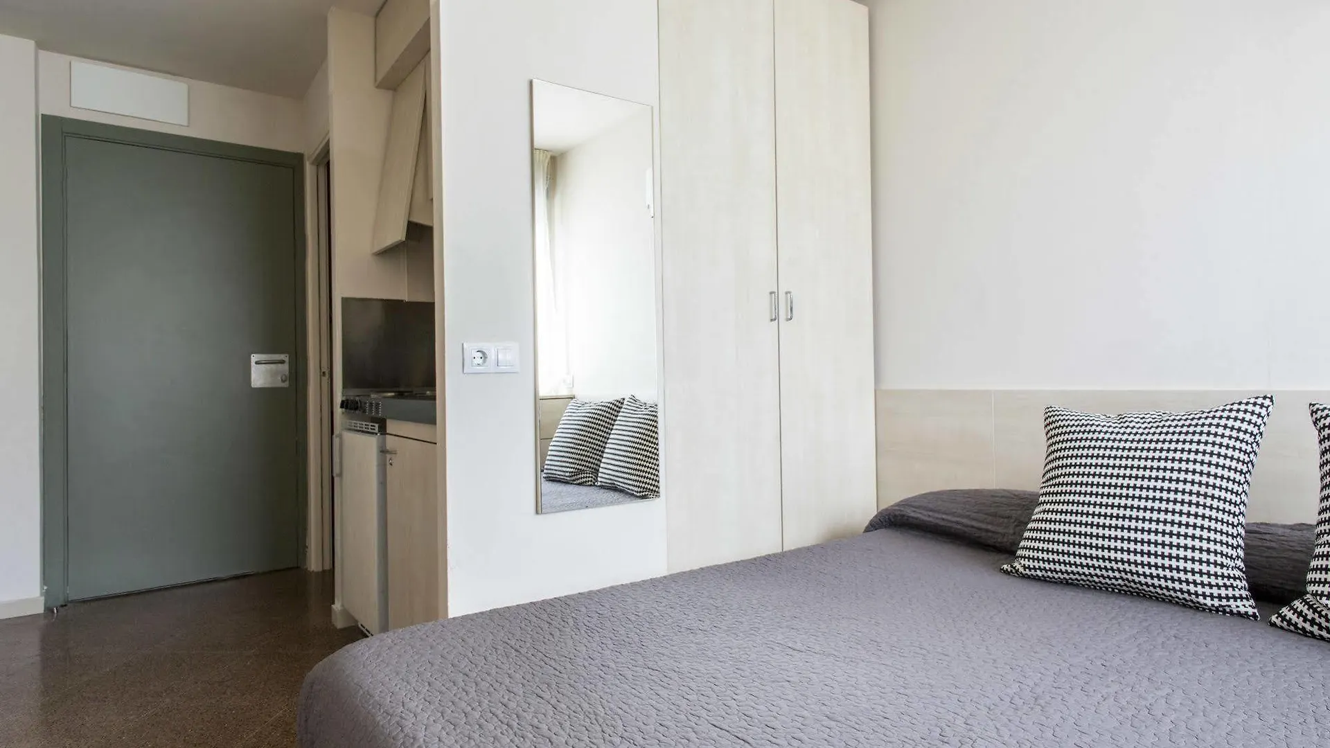 Apartamento Residencia Universitaria Manuel Agud Querol San Sebastián España