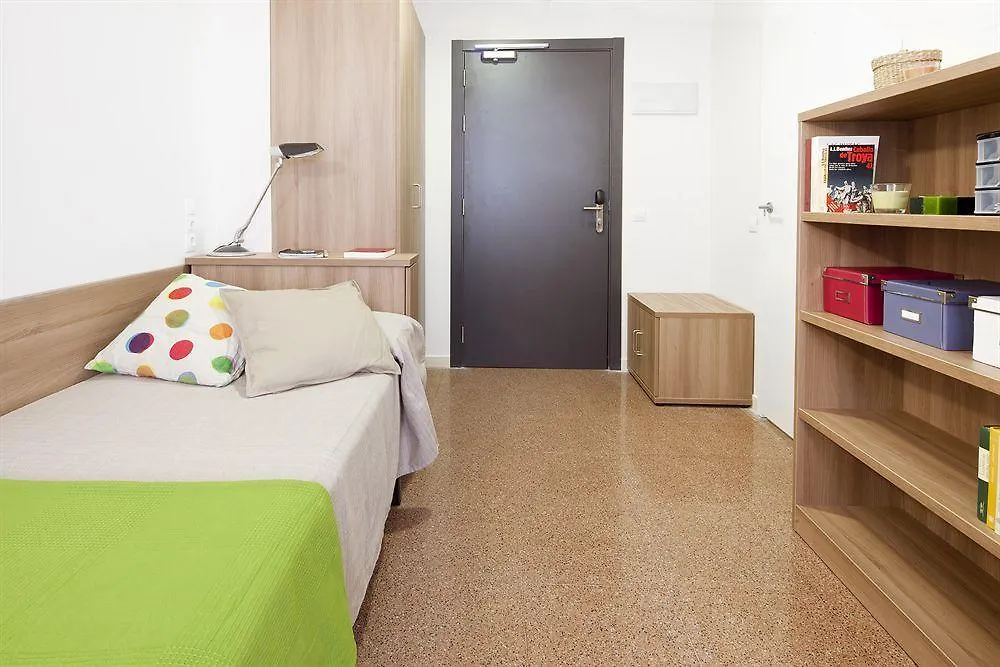 Residencia Universitaria Resa Manuel Agud Querol San Sebastián 0*,