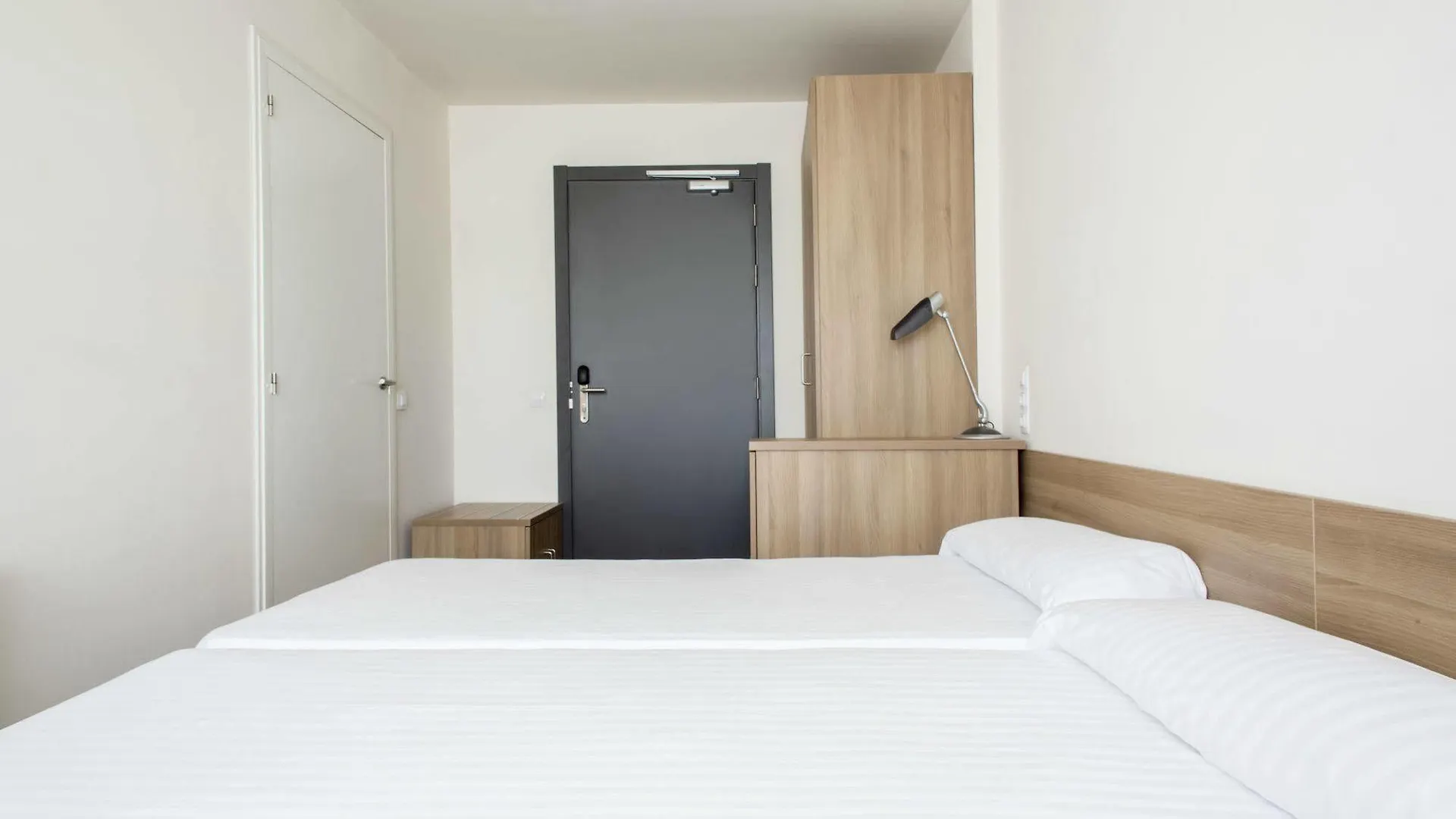 Residencia Universitaria Resa Manuel Agud Querol San Sebastián